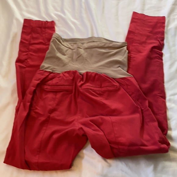 Capri length maternity slacks - Picture 3 of 5